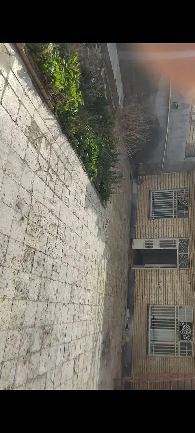 فروش خانه در بوستان ۱۶ سمت یادمان