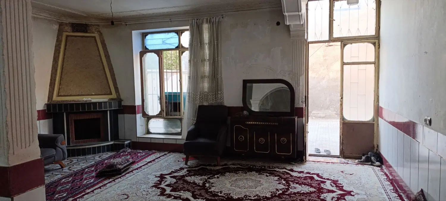 خانه ویلایی ۲۳۴ متر