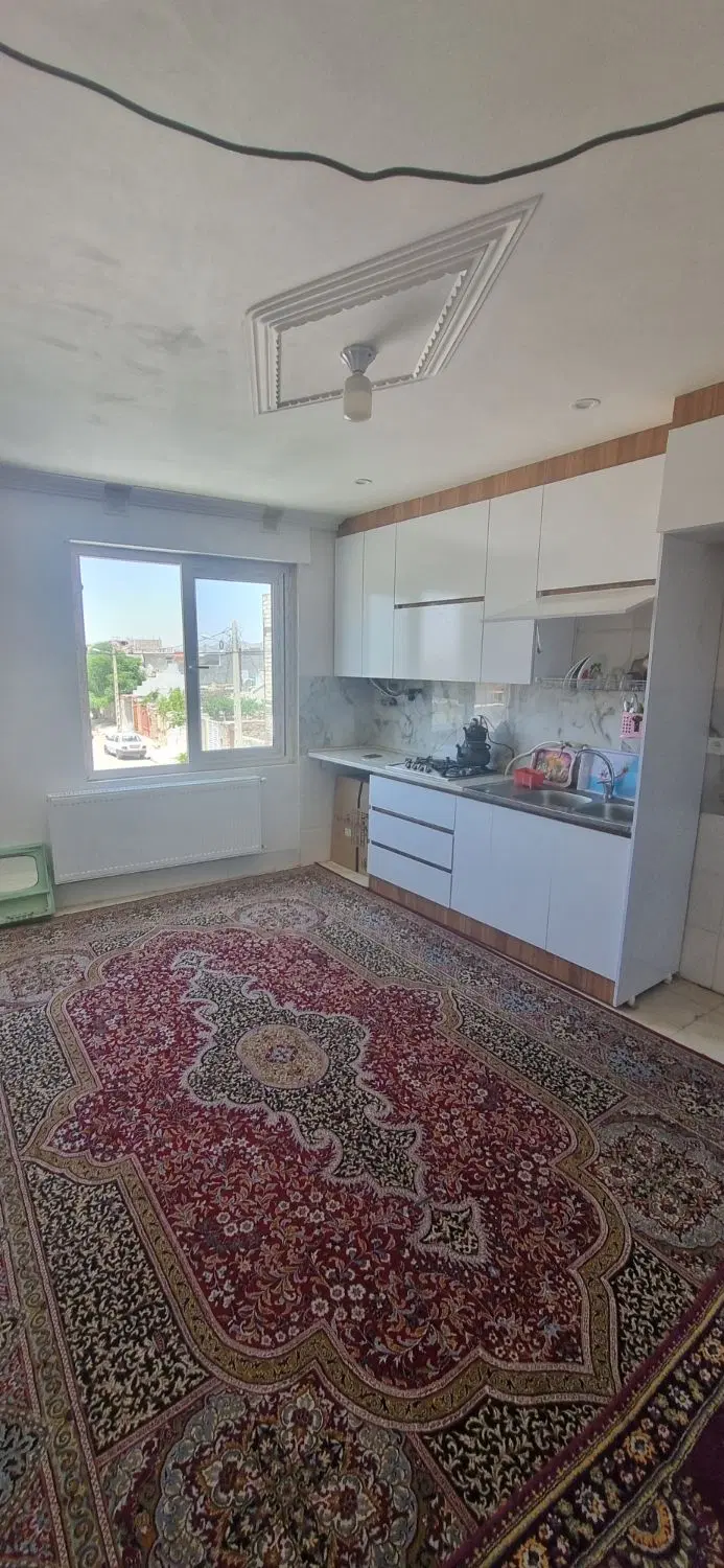 خونه مسکونی تجاری حاجی اباد