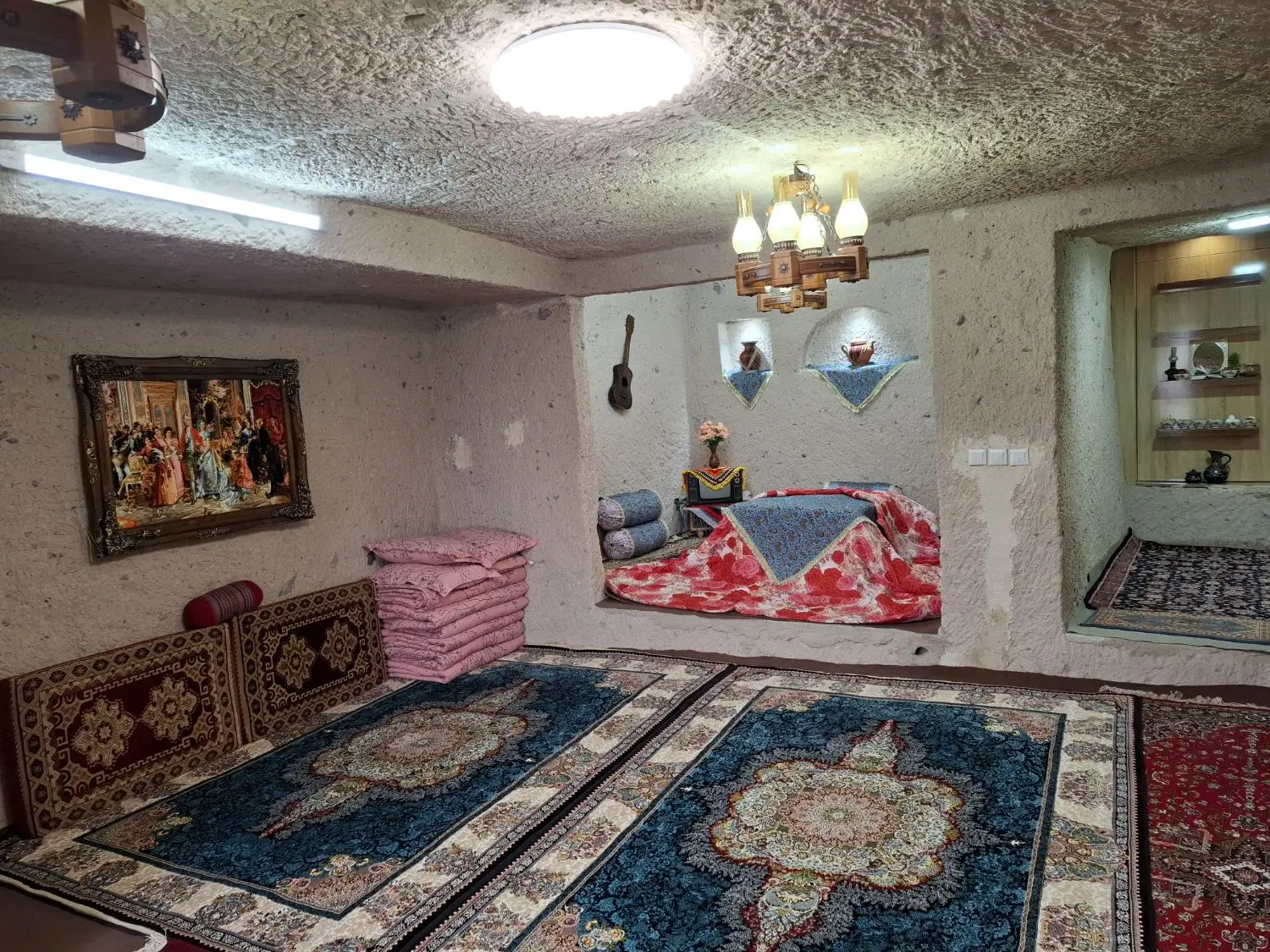 سوئیت صخره ای در کندوان