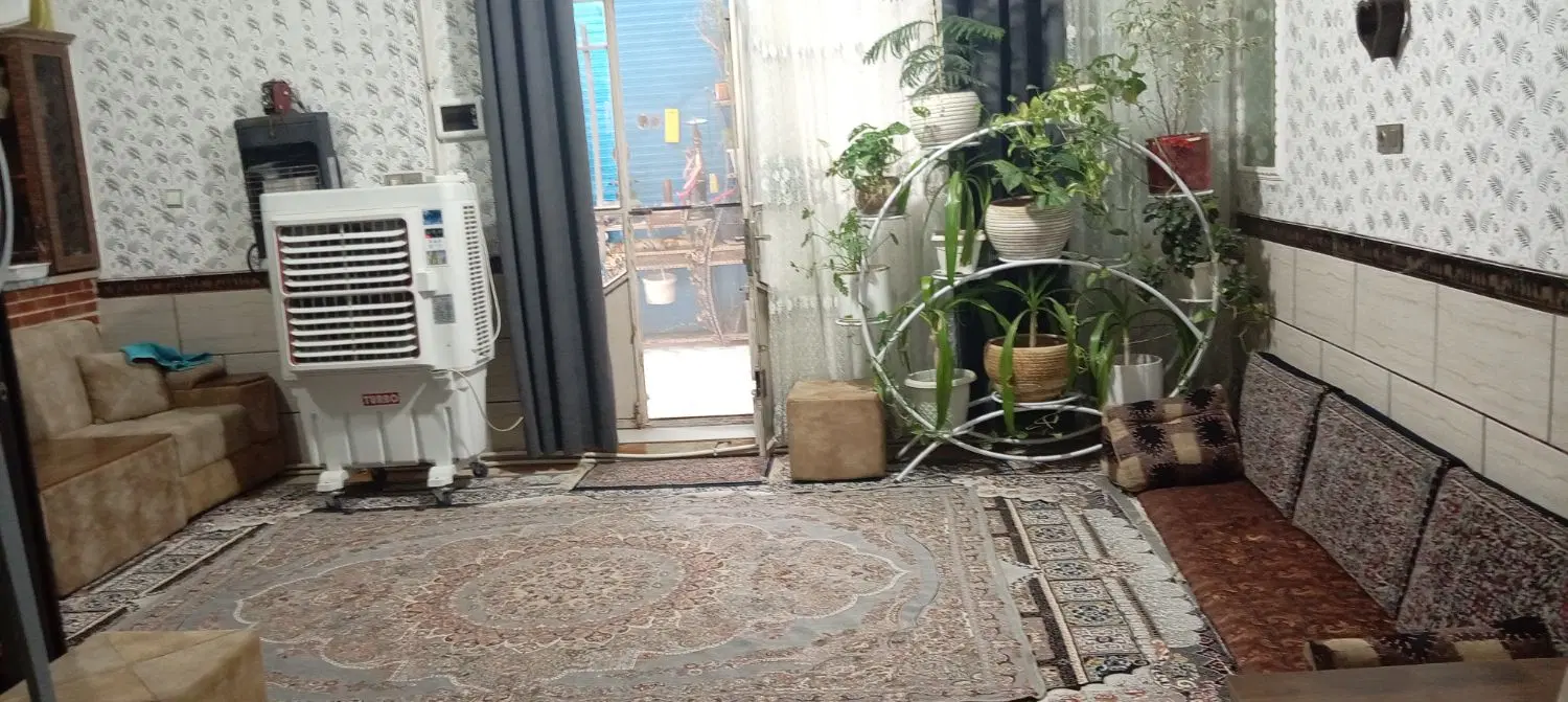 خانه دوطبقه سرآسیاب فرسنگی