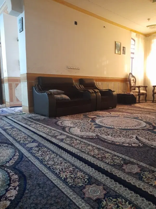 فروش منزل دو طبقه   ۲۰۰متر زمین