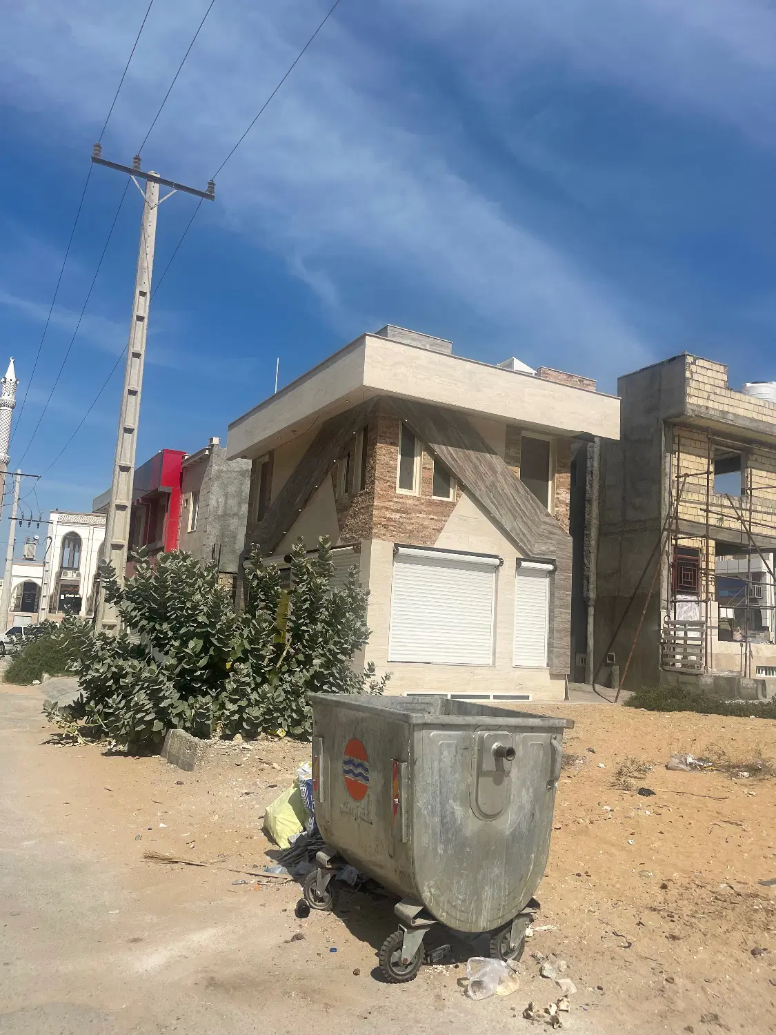 فروش و معا‌وضه120 متری تجاری با خودرو