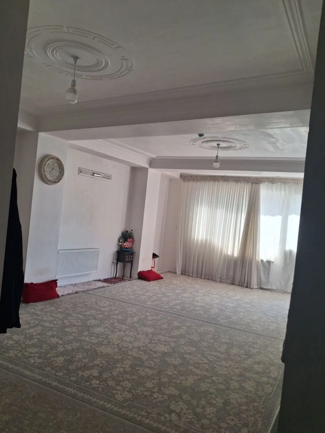 فروش آپارتمان با تمام امکانات