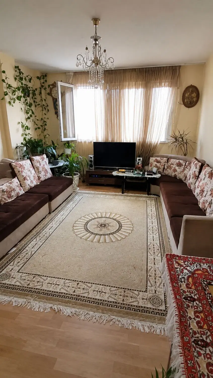 فروش آپارتمان دوخوابه فاز یک صدرا