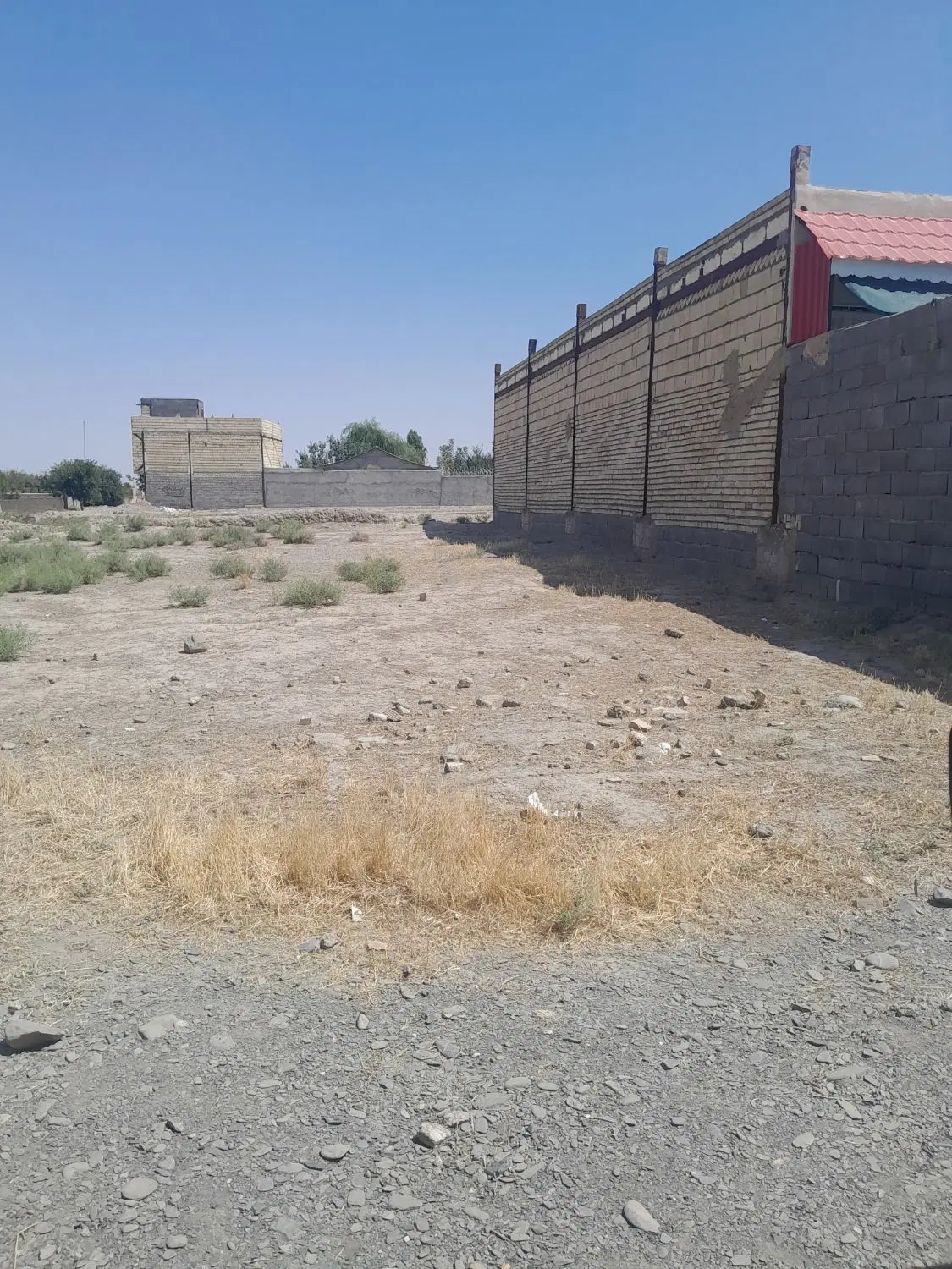 زمین مسکونی