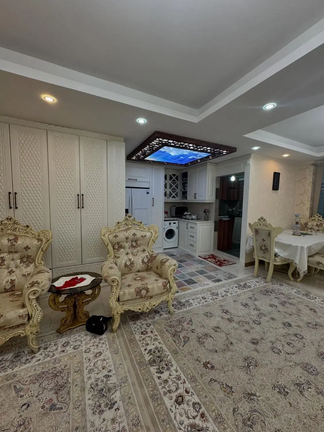 فروش تک واحد 3 خواب 140 متری آفتاب 36