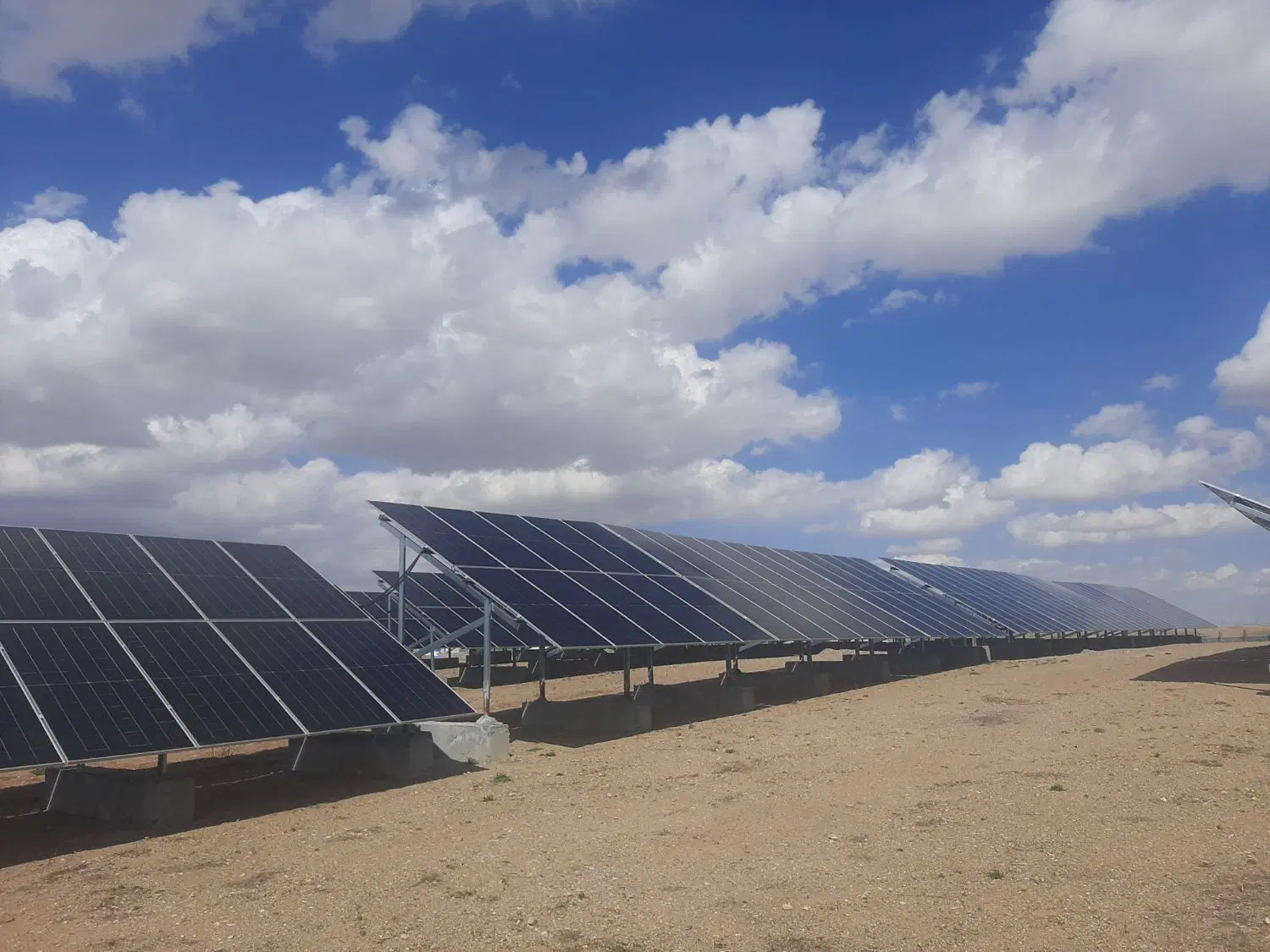 مشارکت در ساخت نیروگاه خورشیدی