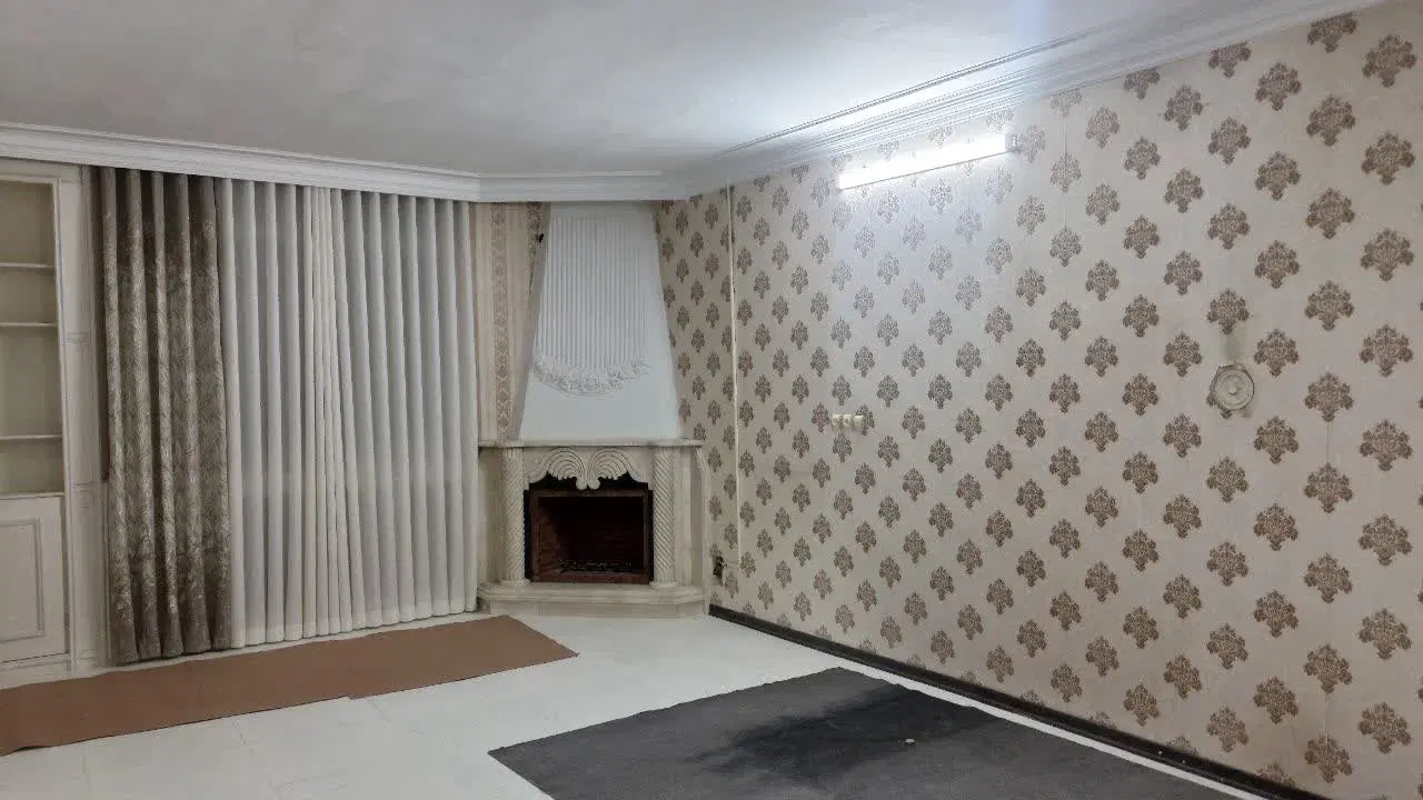 رهن و اجاره آپارتمان ۱۳۰ متری دو خواب
