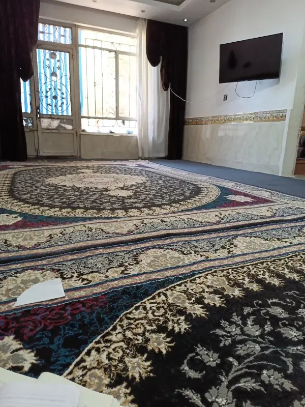 خانه ویلایی همت اباد