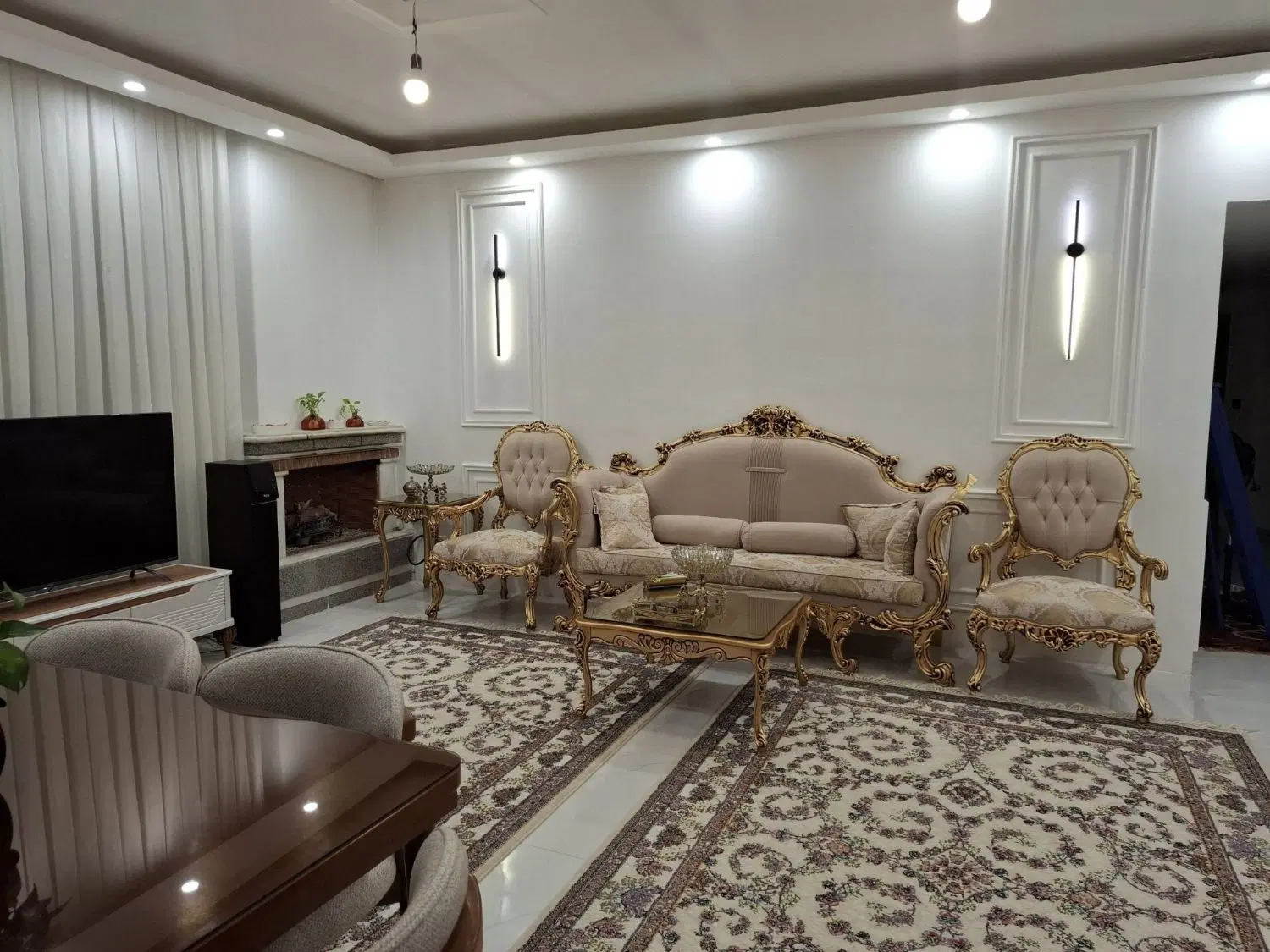 اپارتمان ۱۱۴ متری گلدیس