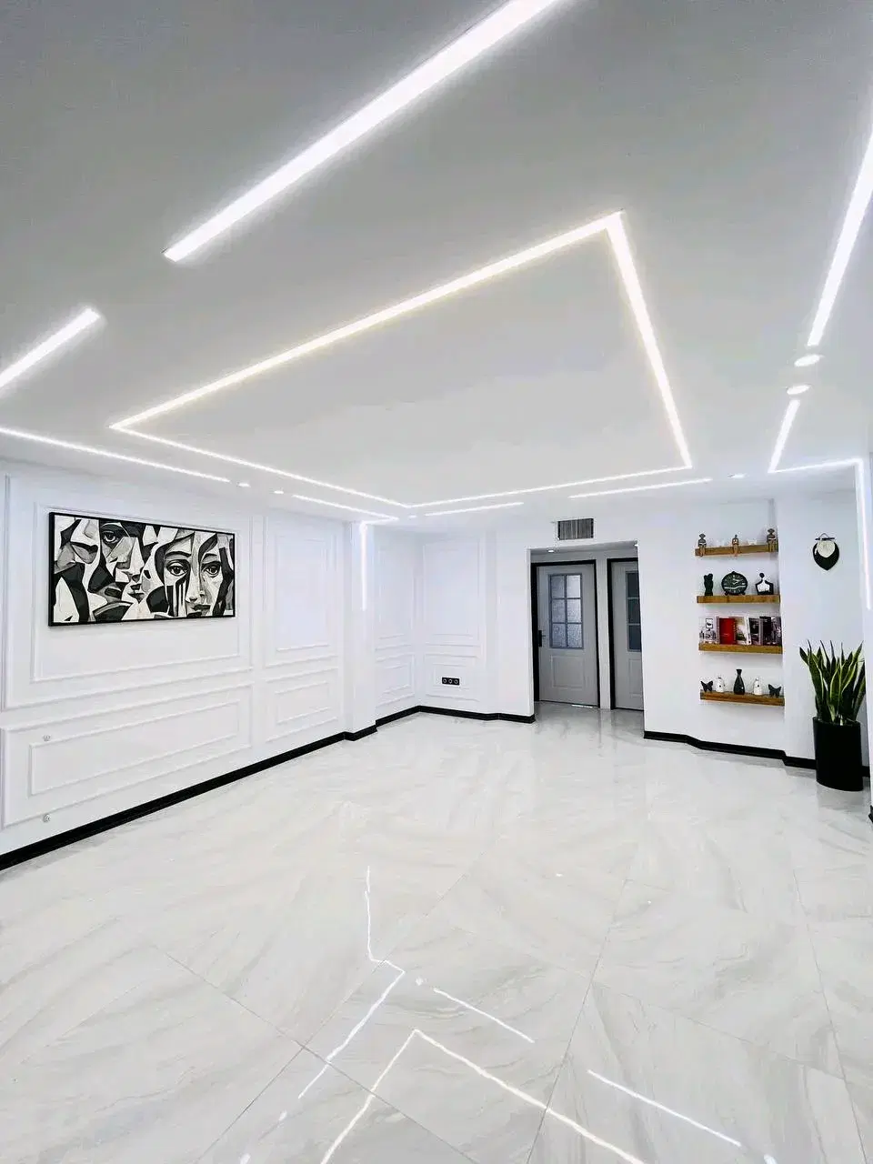 ۶۷متر_مدرن و شیک_فول دیزاین_سندتکبرگ_پارکینگ