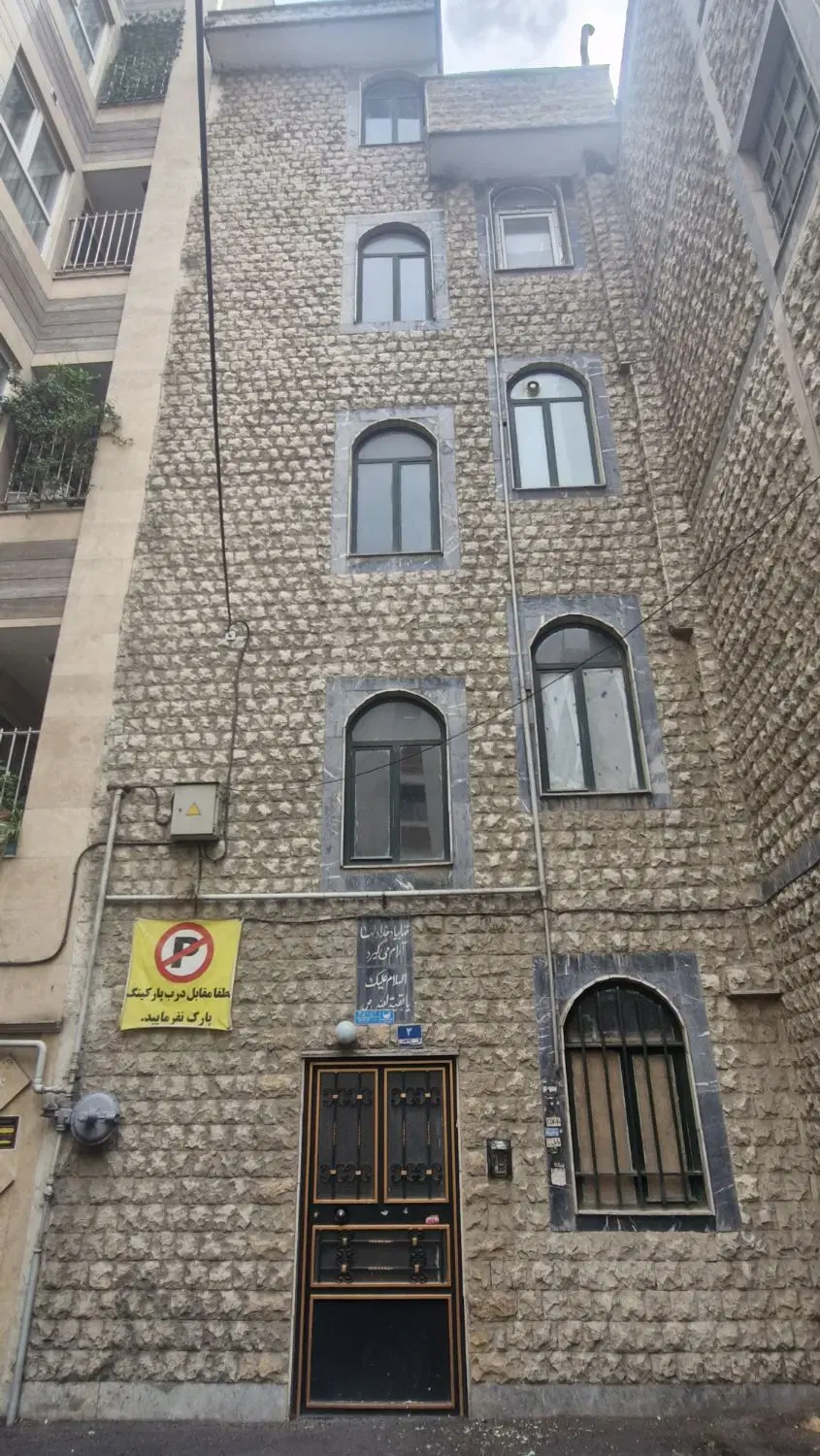 خیابان سرباز ۳۰ متریکخوابه تکواحدی طبقه دوم