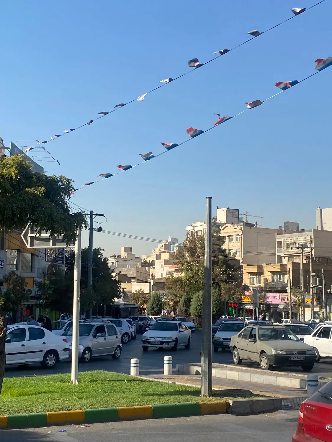 مغازه میدان هاشمیه