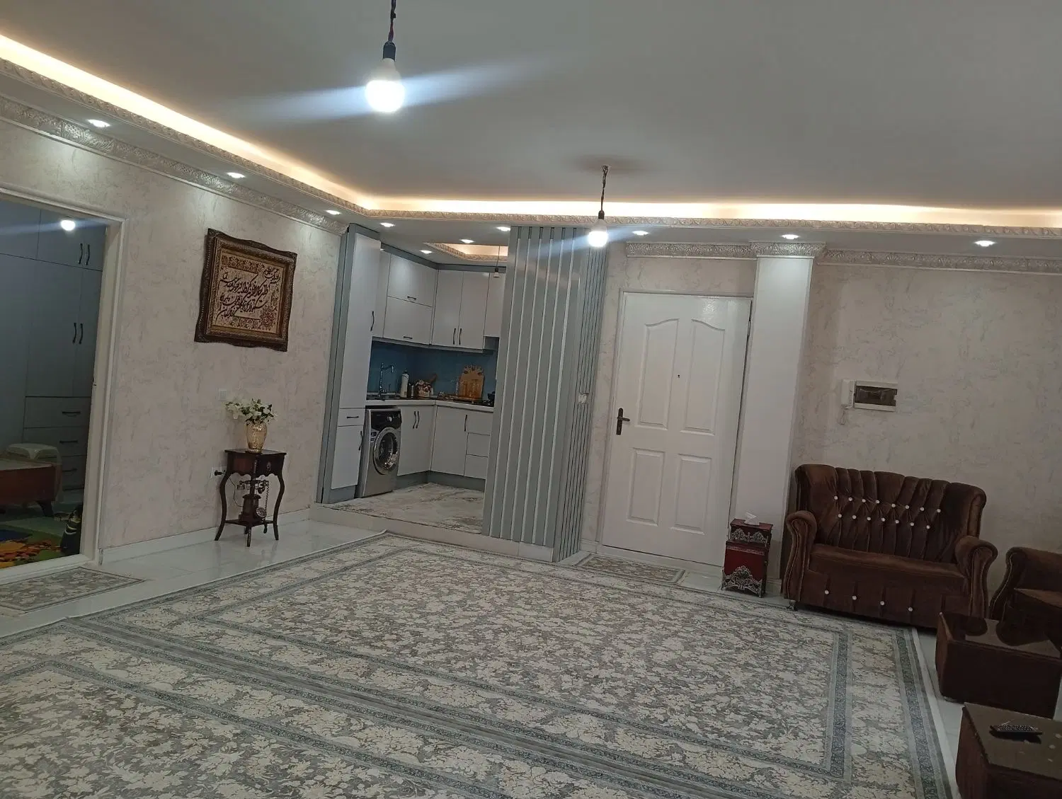 فروش آپارتمان 81متری شهرک سینا