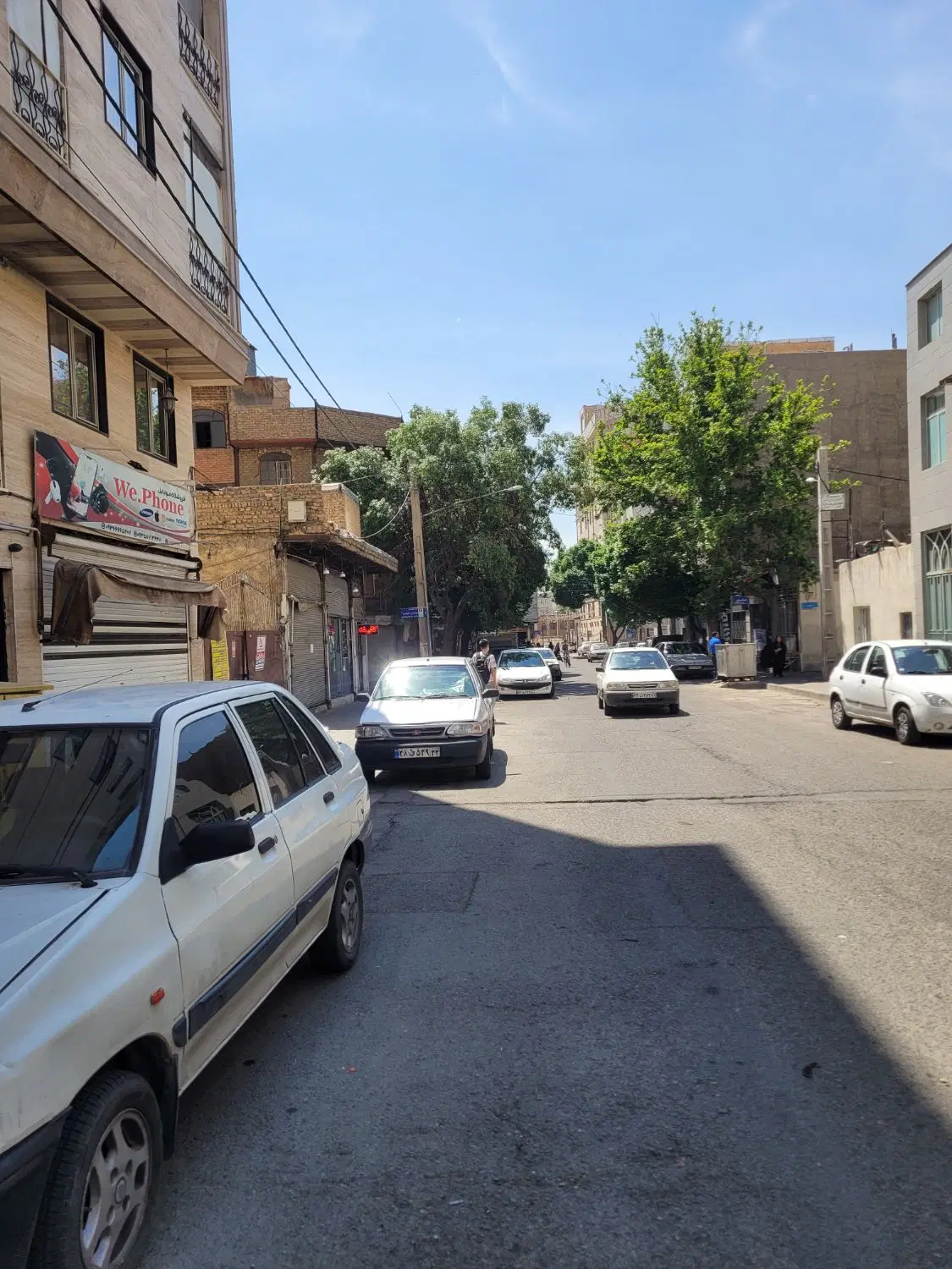 کارگاه ۵۰ متری تا ۲۰۰ املاک کاظمی