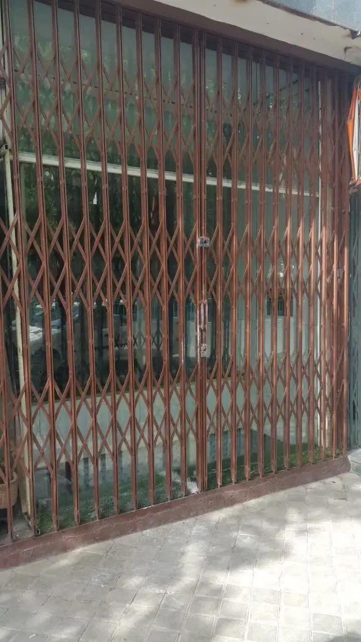 فروش و معاوضه مغازه تجاری ۵۳ متر سه راه سیمین