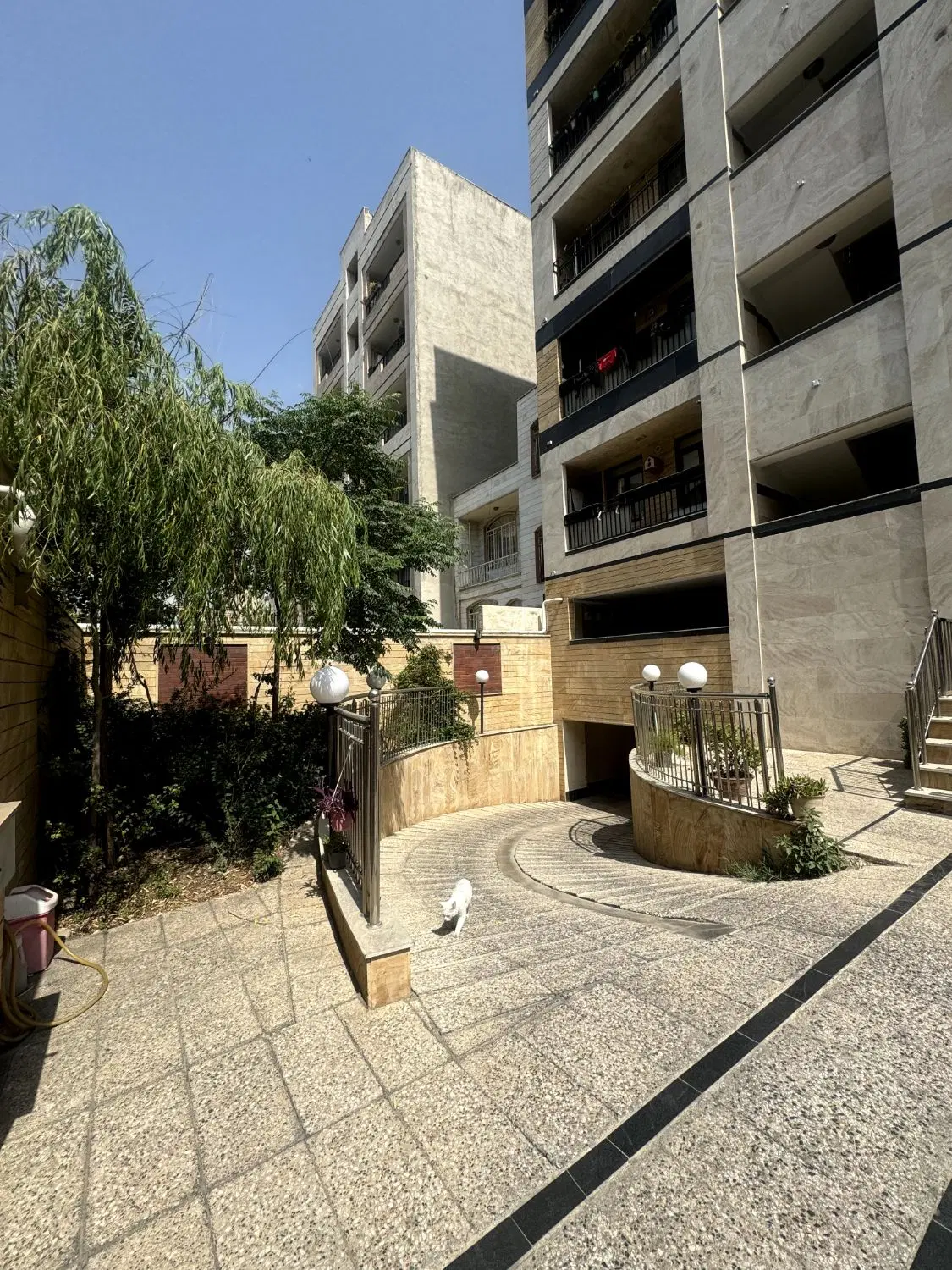 رهن و اجاره خانه در نهم شرقی