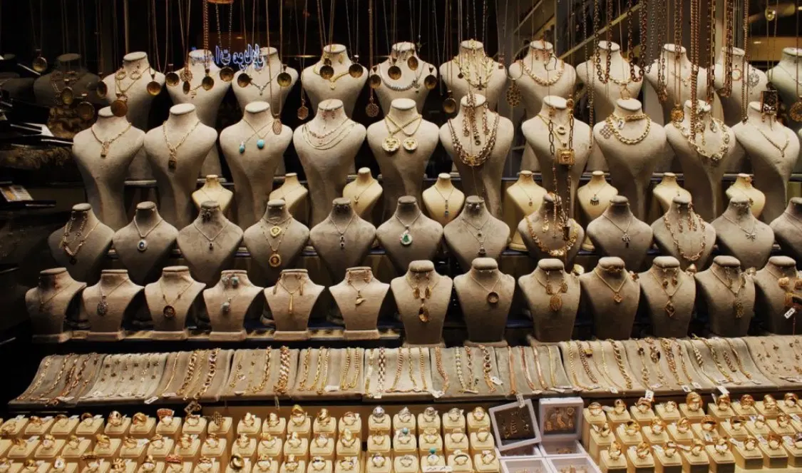مغازه ۷متری