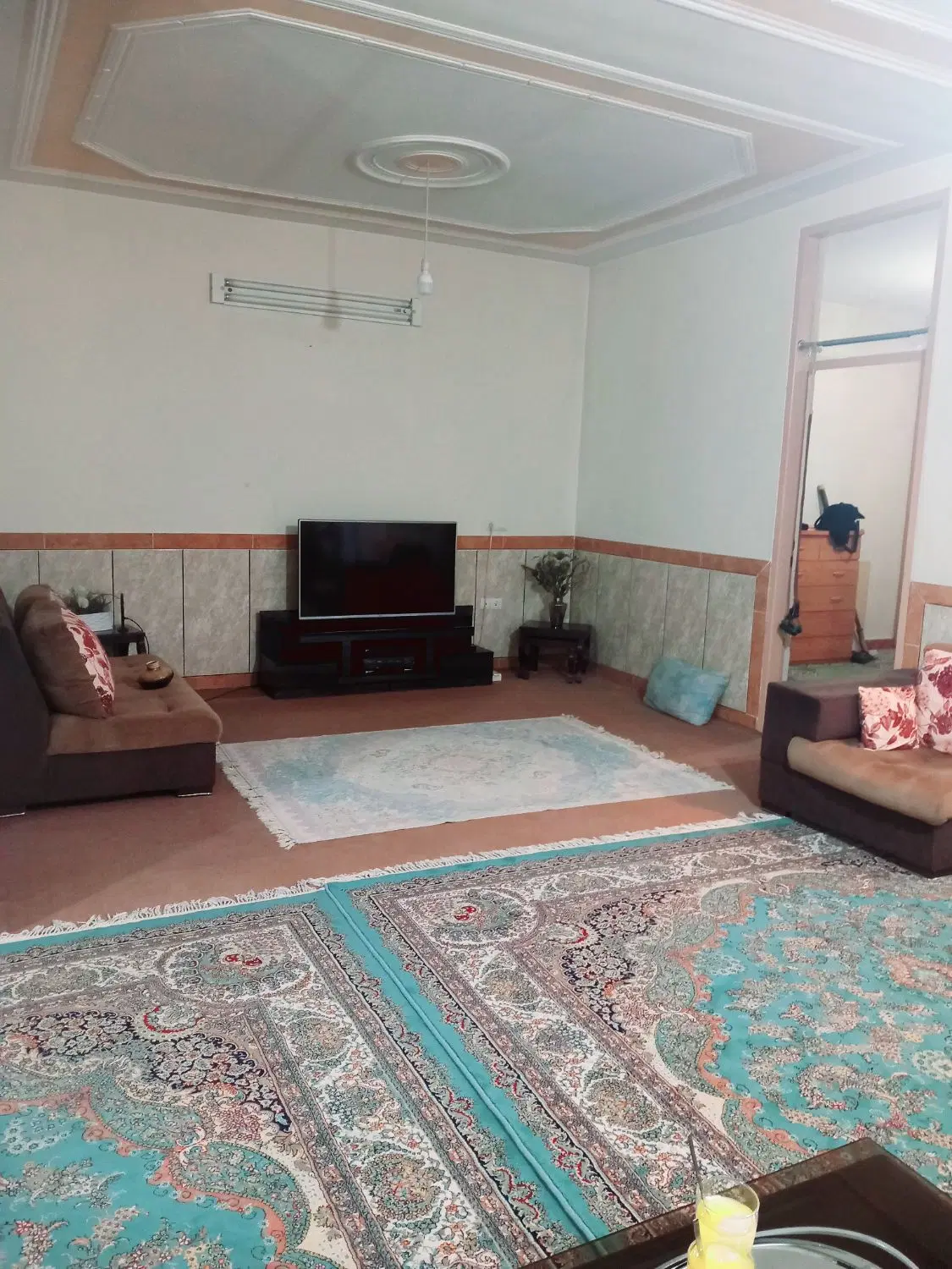 فروش منزل ویلایی در شهرک حکمت