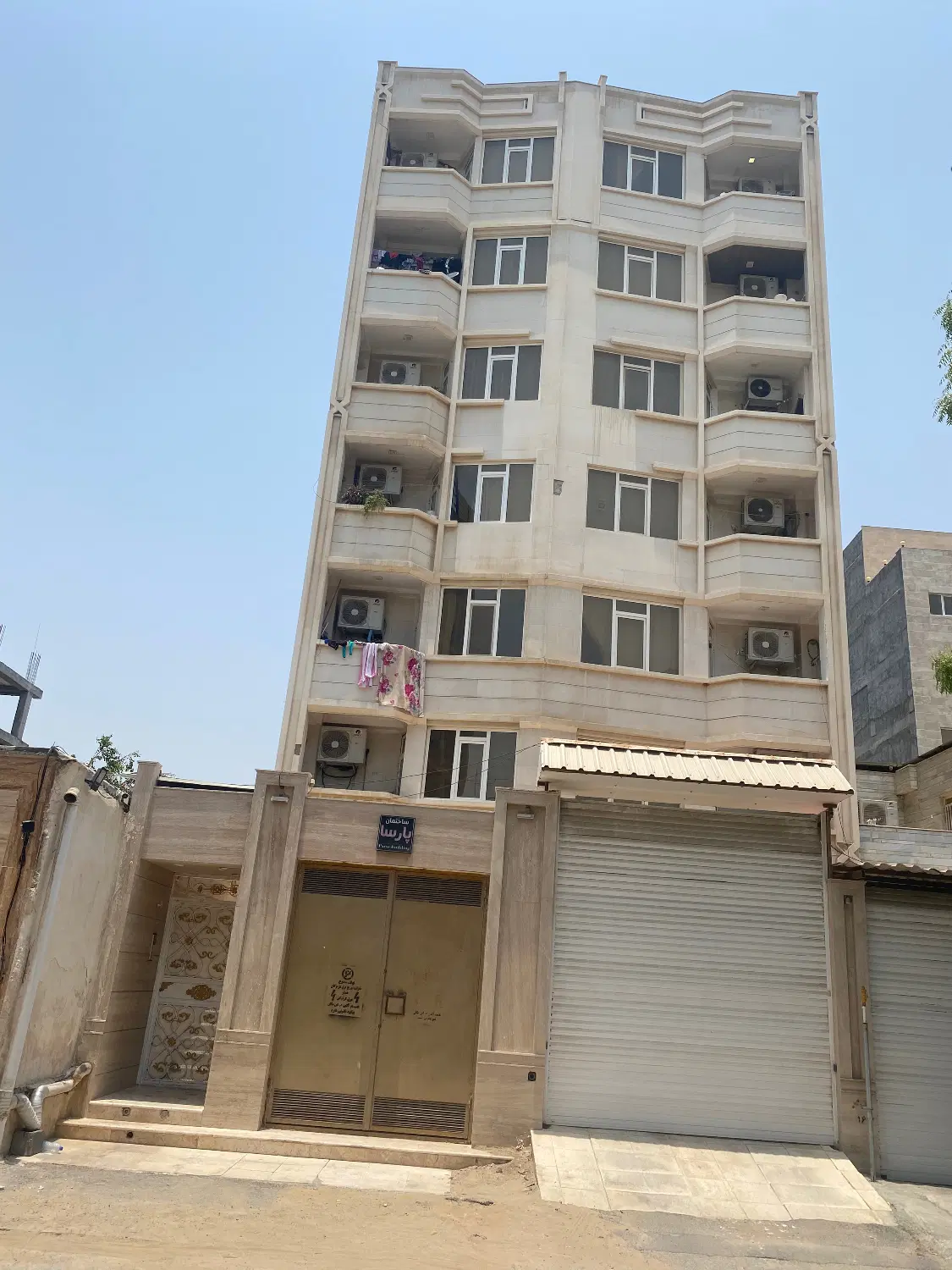 رهن و اجاره واحد ۹۷ متری نایبند شمالی