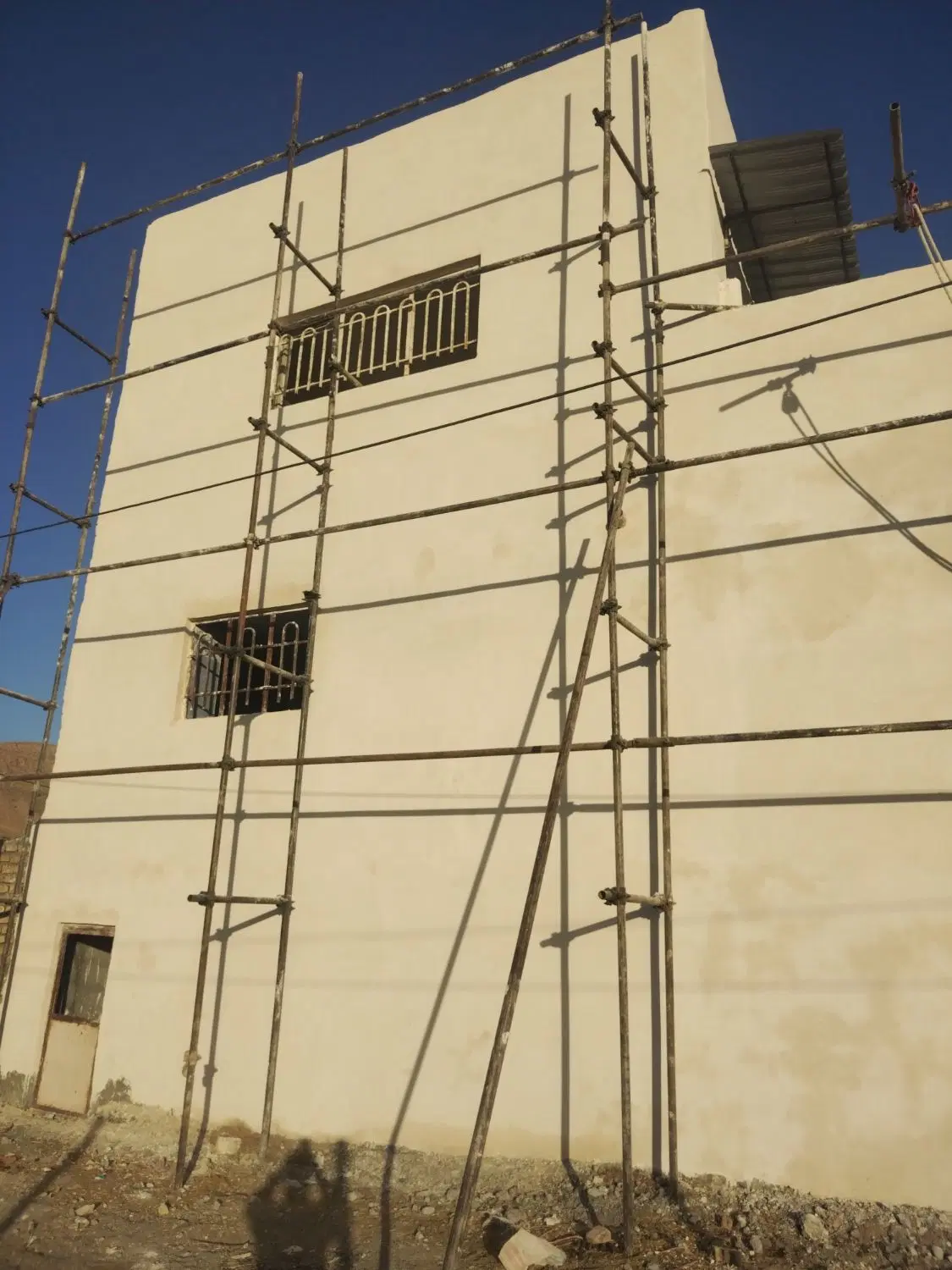 خانه ویلایی با استخر سرپوشیده روستای کارده