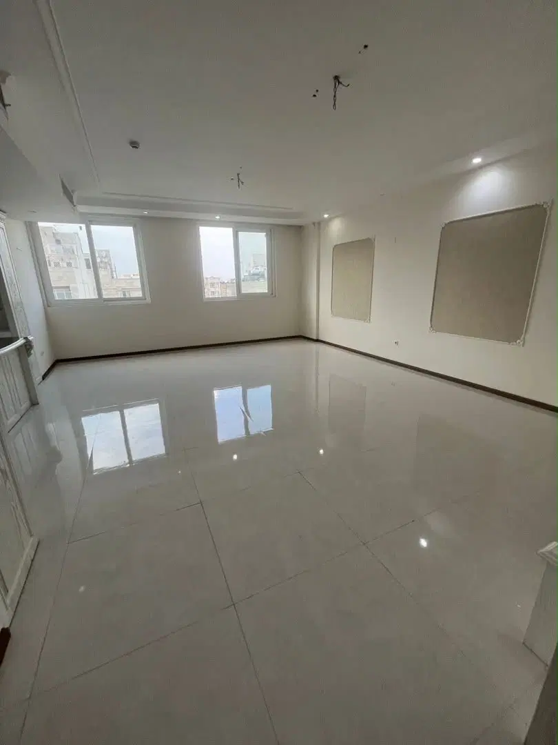 آپارتمان ۱۳۶متری فرشچیان