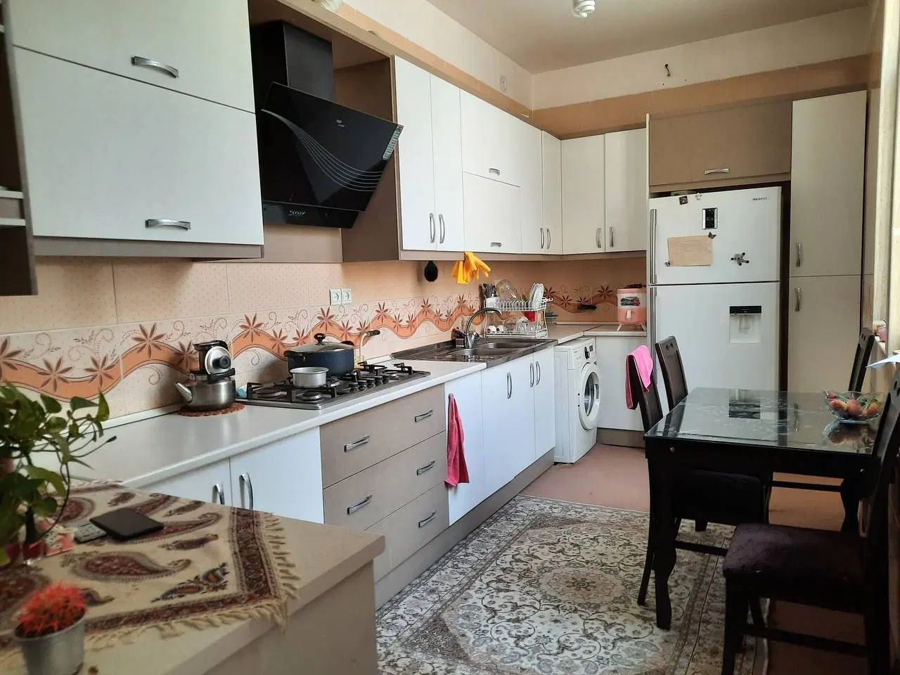 اجاره ساختمان  دو طبقه دربست