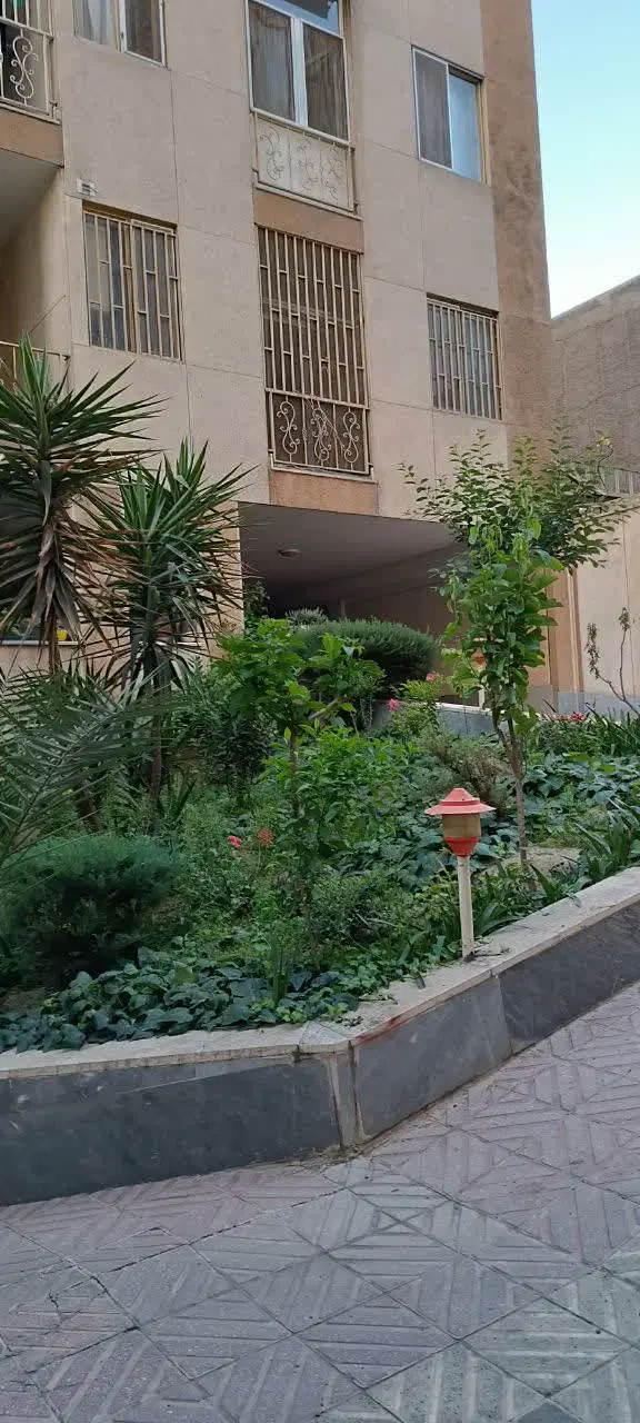 ۸۷ متر_کرمان_بهترین لوکیشن_عادل زاده_فول امکانات