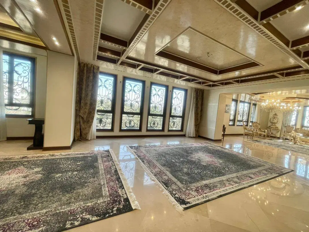 ۱۰۳ متر_باکس پونک_نوساز_سالن پرده خور