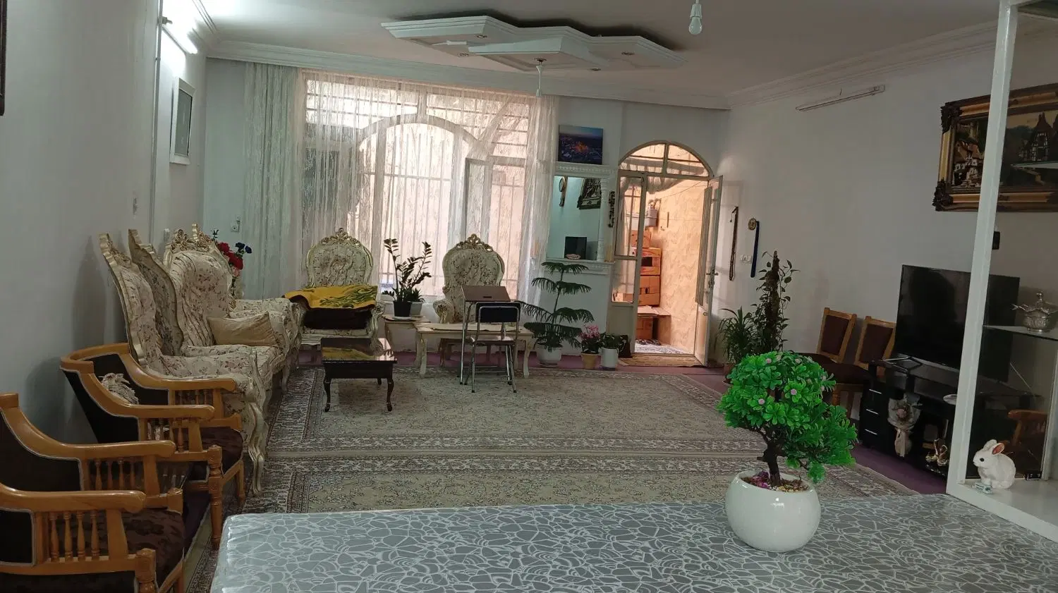 خانه اجاره ای دربست بلوار شاهنامه