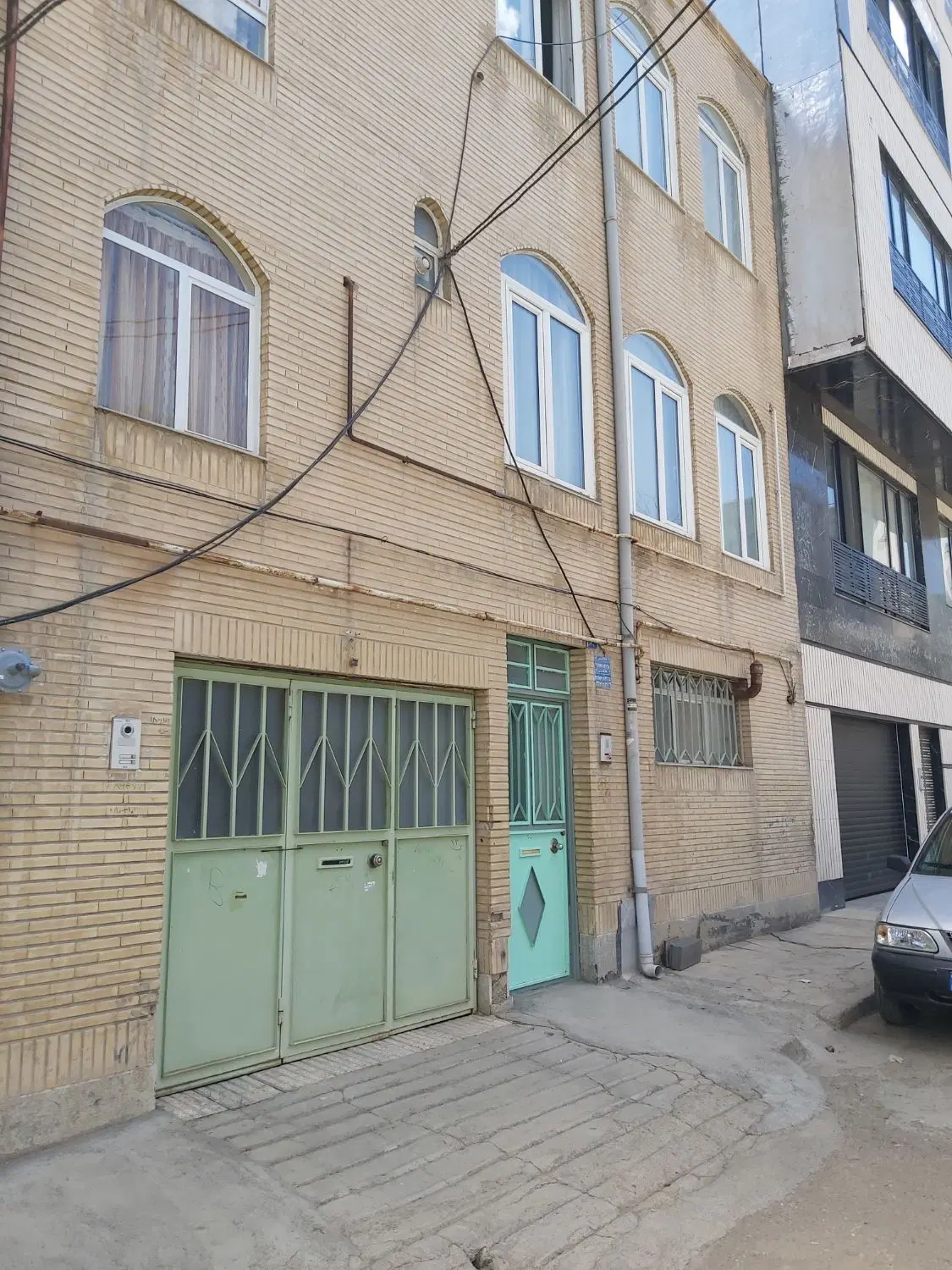 فروش واحد مسکونی ویلایی