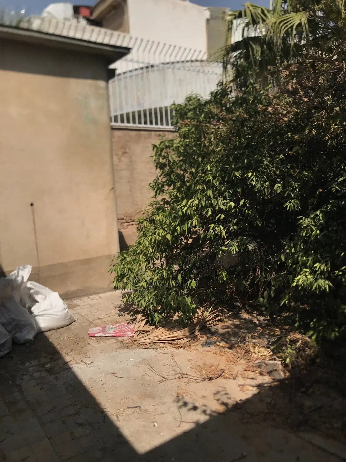 تهاتر واحد اداری با واحد مسکونی