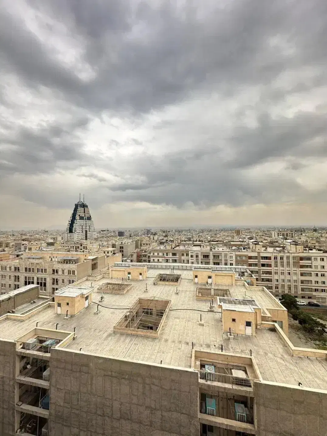 ۲۴۰ متر بر ۱۰(فقط مشارکت)