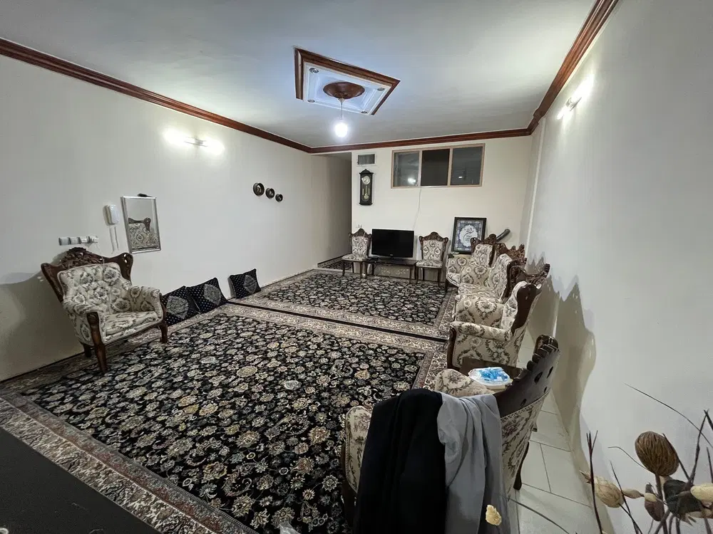 اپارتمان سیدی اصلانی ۸۲