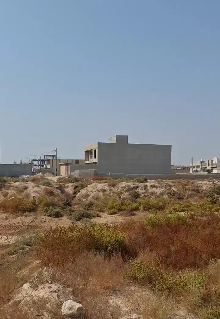 زمین محله امید