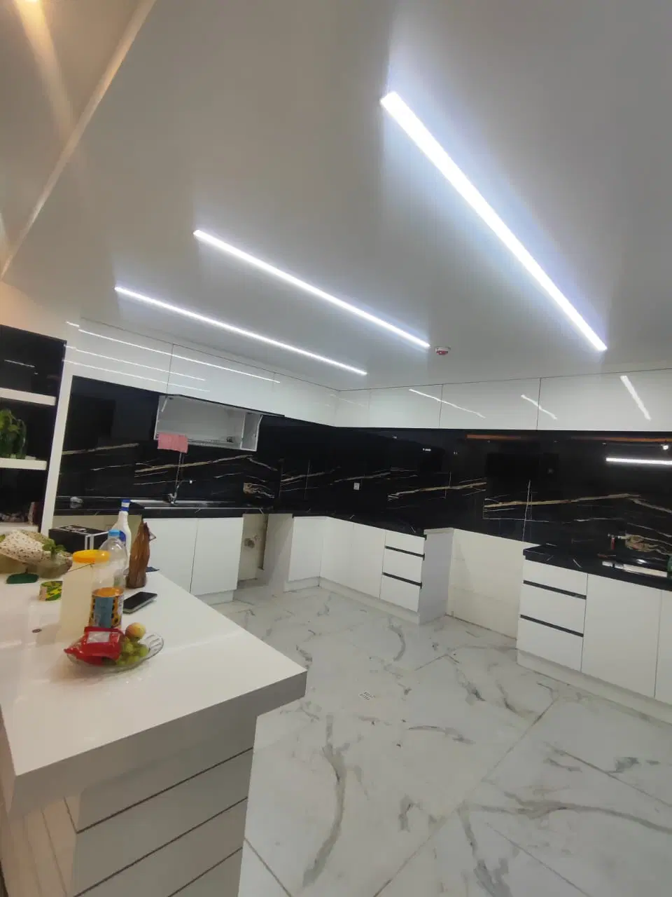 آپارتمان 135متری_3خواب_تاپ لوکیشن برازنده صفاییه