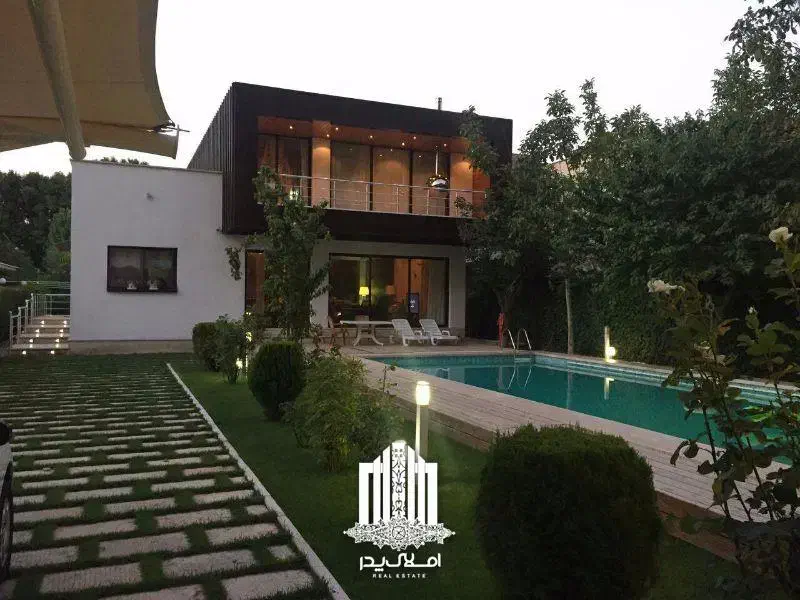 واحد تجاری ۹۲ متر