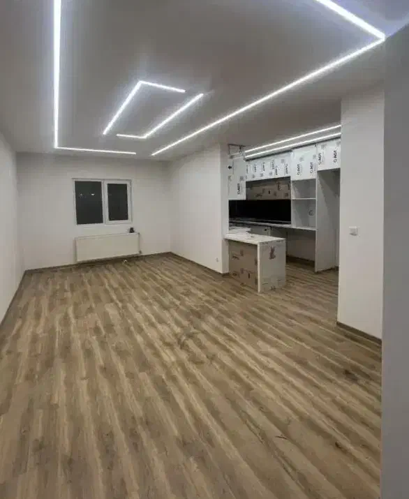 87 متر _پاسداران