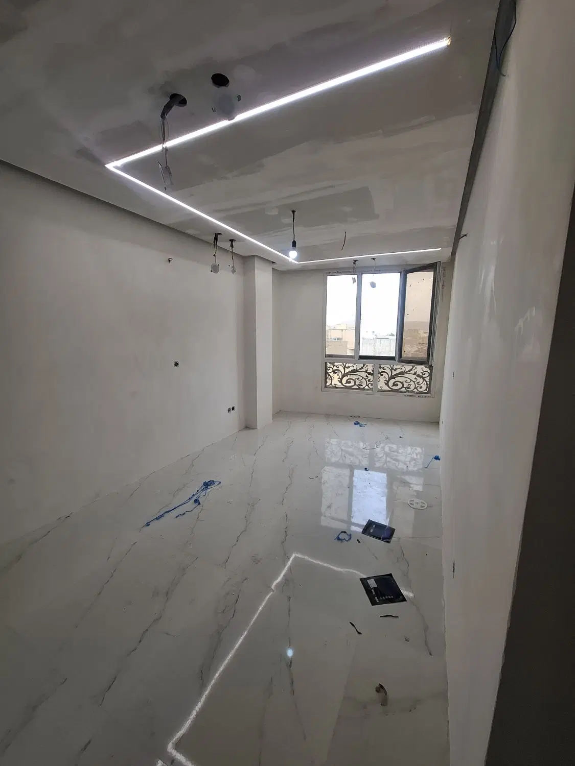 آپارتمان ۱۱۰متری سه خوابه تک واحدی استثنایی