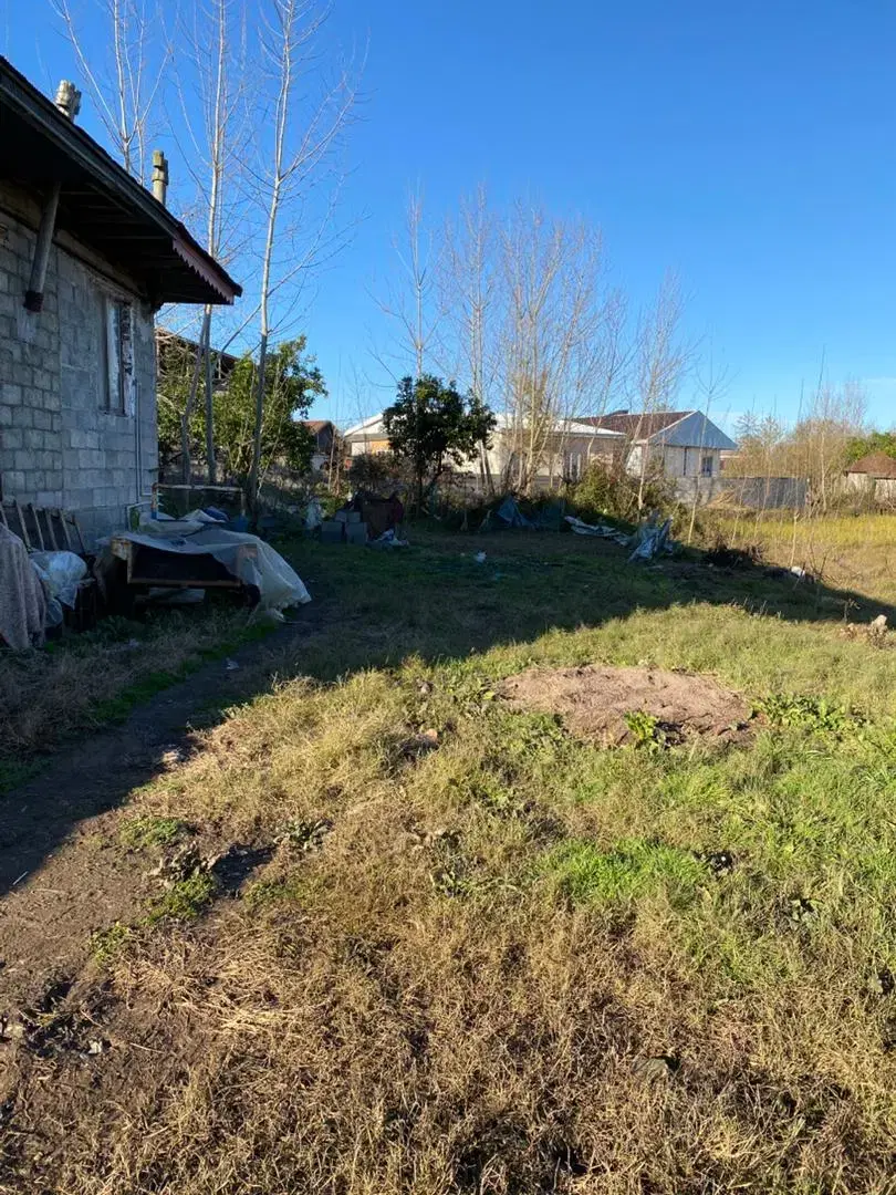 زمین ۳۰۰ متری خشکبیجار