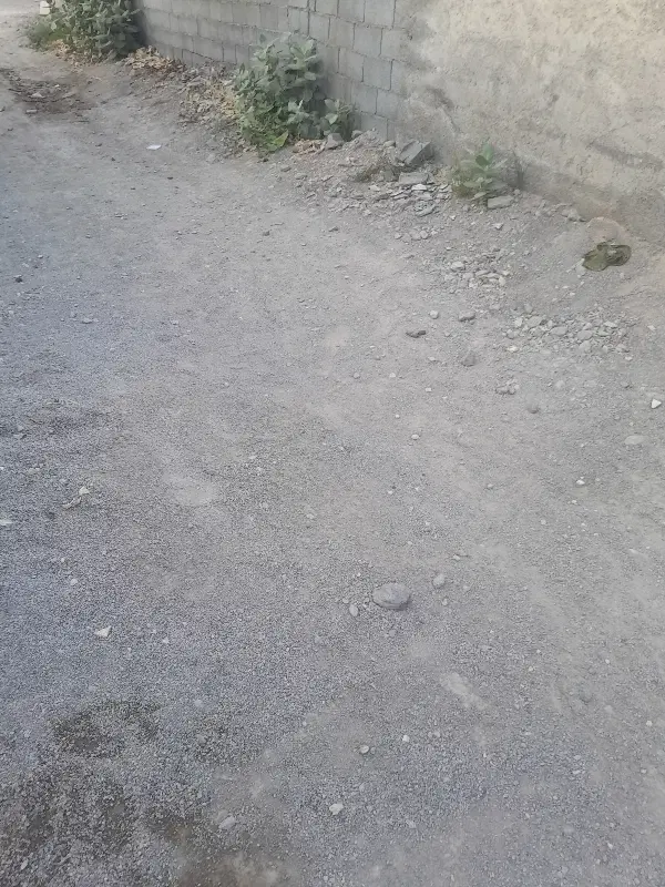 ۲۰۰متر زمین