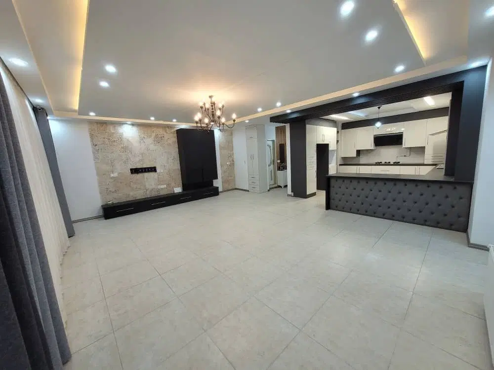 واحد ۱۱۸ متری مجتمع عمارت ایرونی (گهرروش)