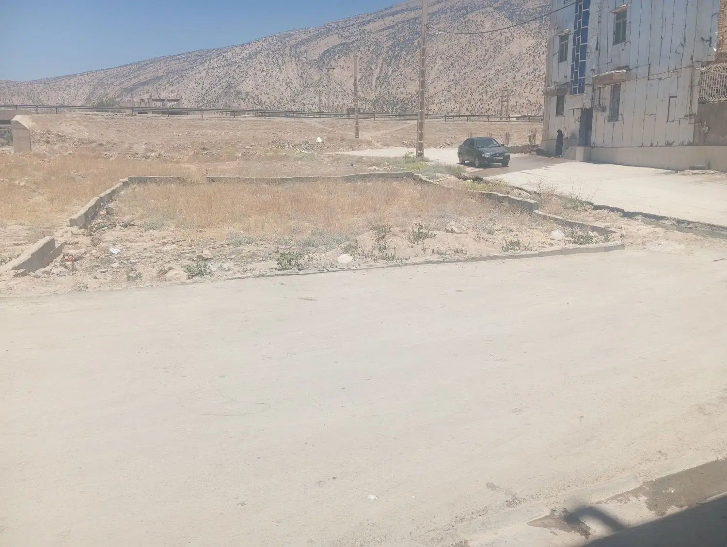 زمین‌‌مسکونی