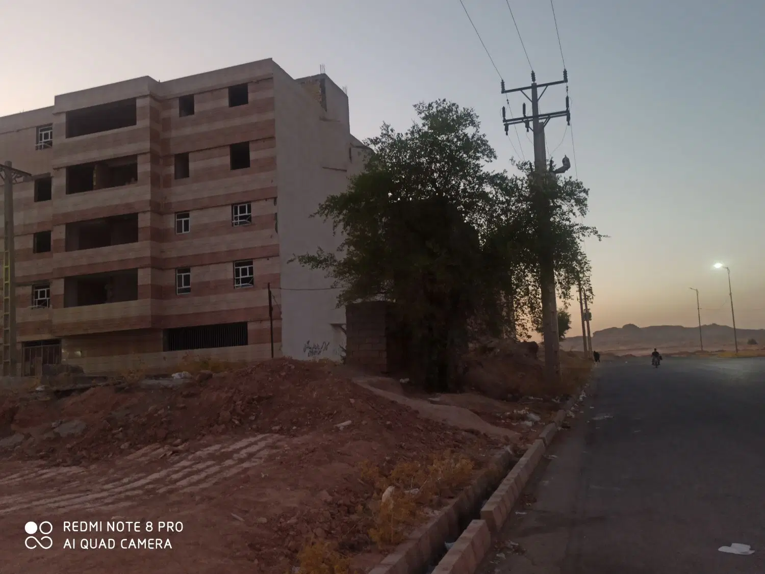 مسکن مهر سر جاده اصلی عمار