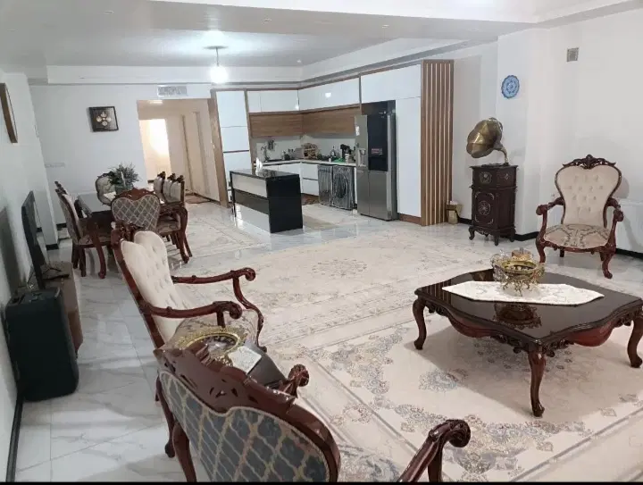 واحدفروشی در ایثارگران