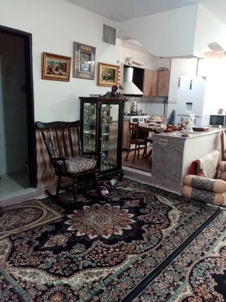 آپارتمان ۶۱ متری یک خواب بهترین لوکیشن پنجم غریی