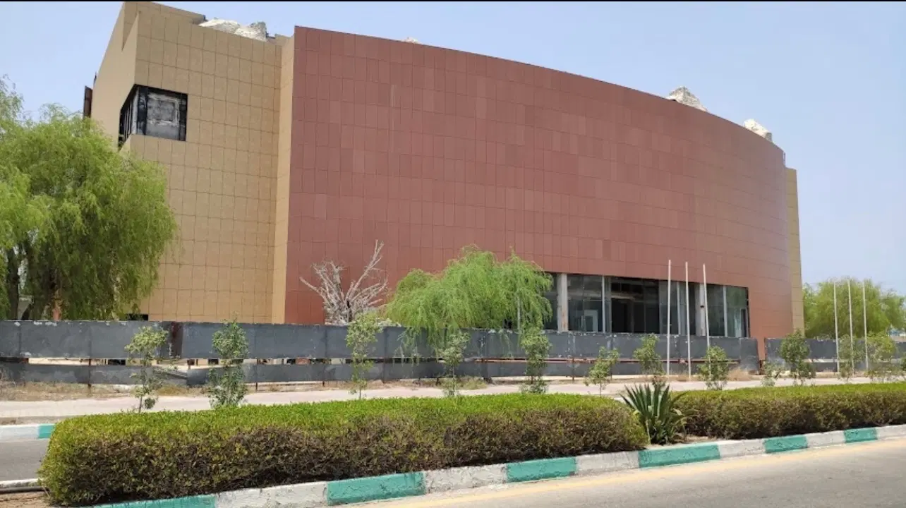 کارینا مال همکف ۲۲ متر