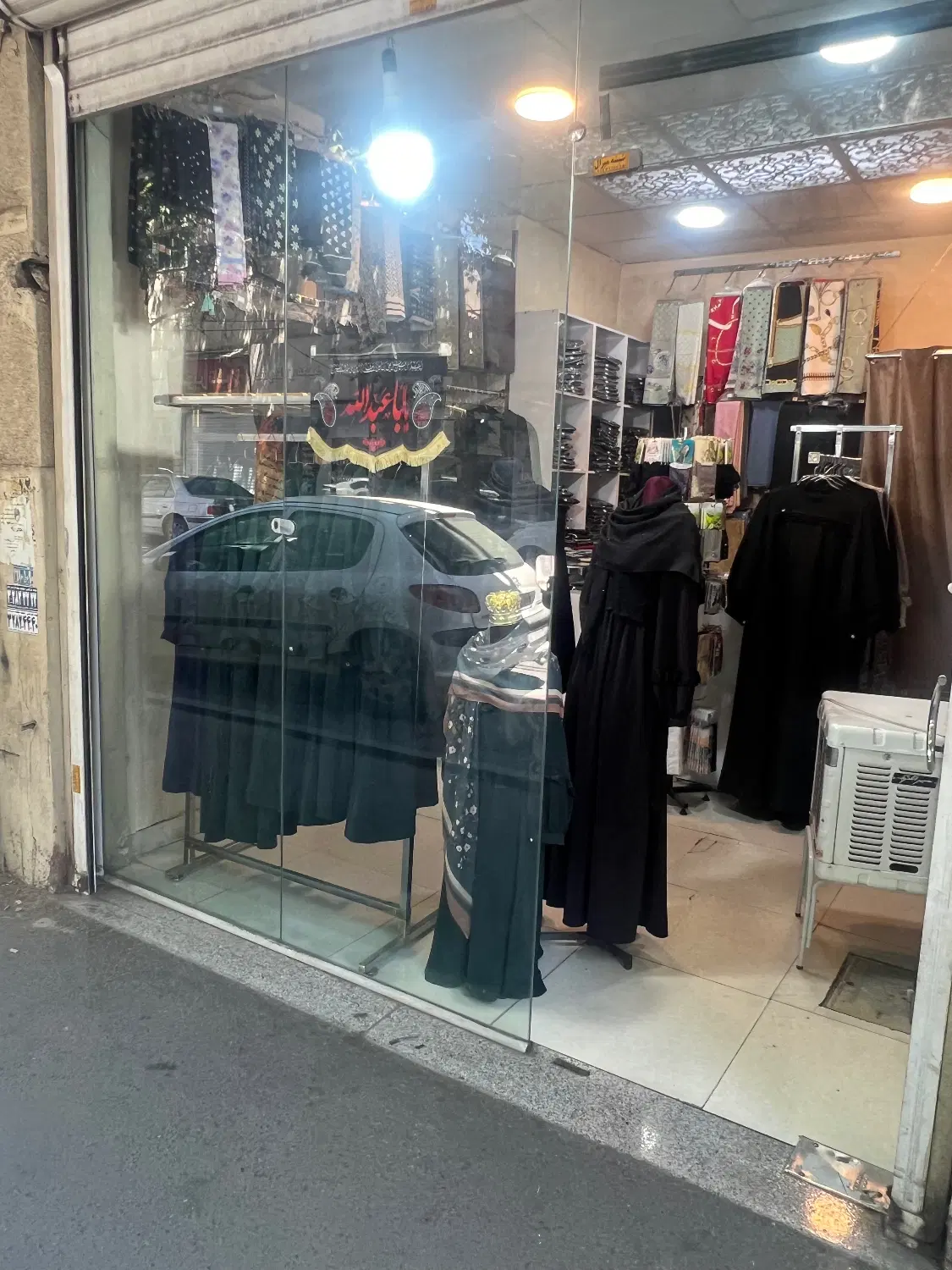 فروش مغازه ۱۶ متر