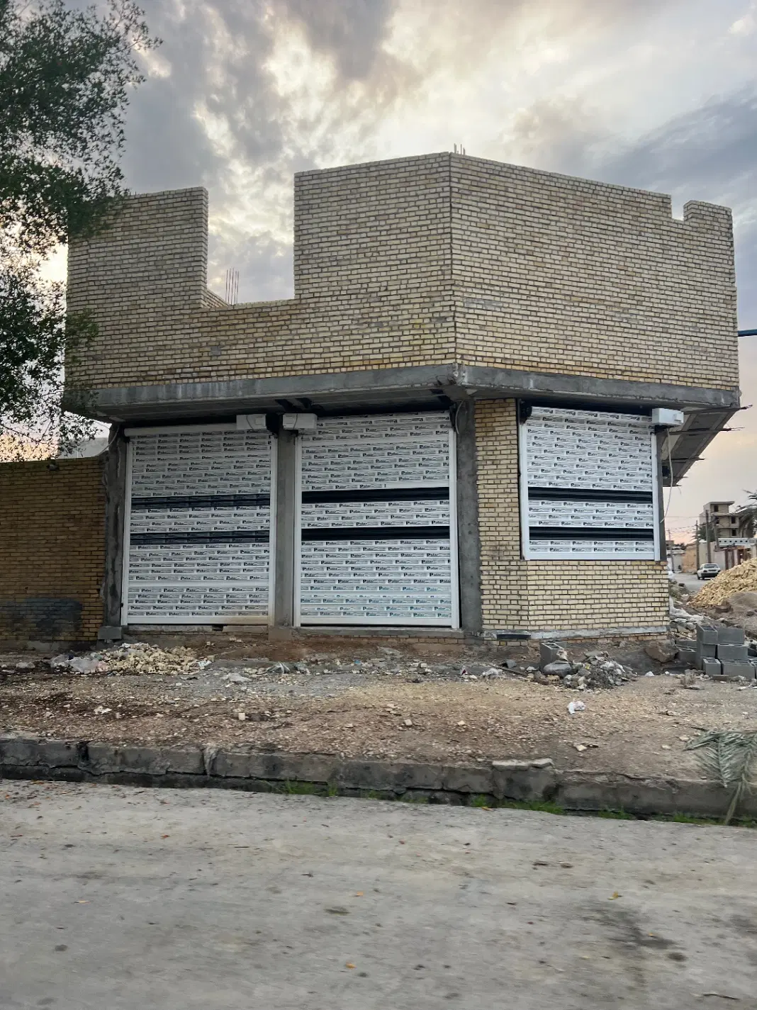 فروش ساختمان تجاری مسکونی دو نبش